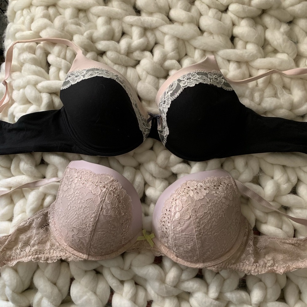 Two Victoria secret bras 38C